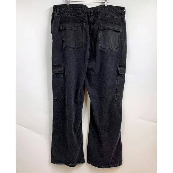 ASOS DESIGN Women's Tall Cotton  High Rise Cargo Jean in Washed Black SZ 38‎ NWT - Picture 1 of 16